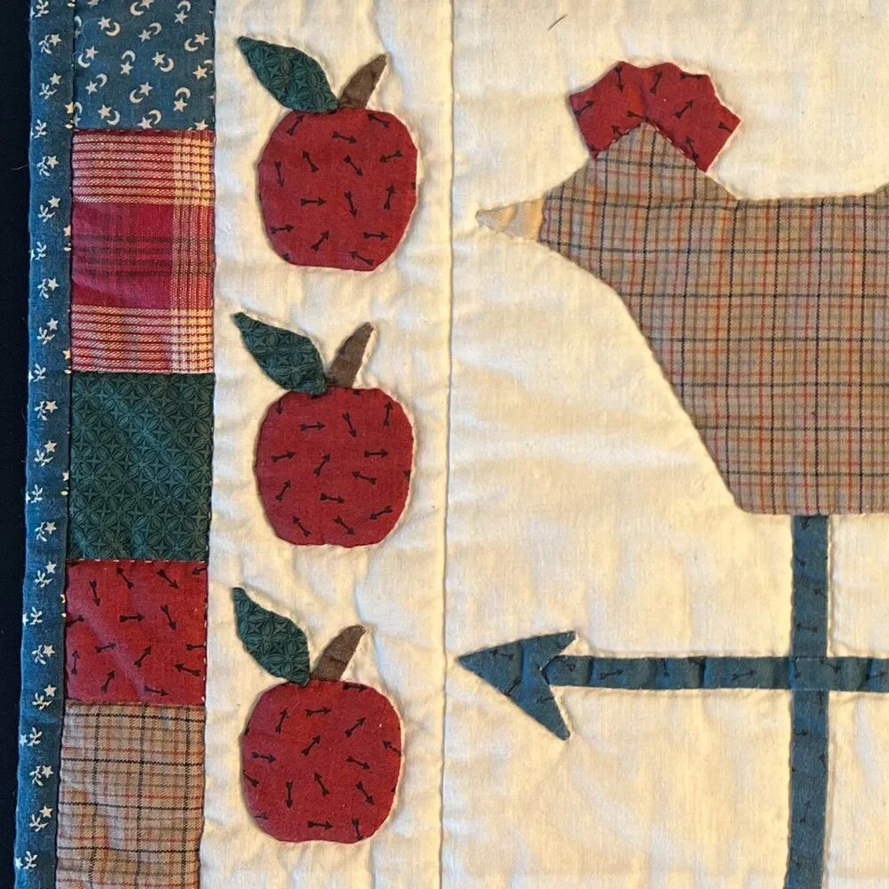 Handmade Folk Art CHICKEN Patchwork Appliqué Quilt Square Placemat Wall Hanging - Picture 4 of 12